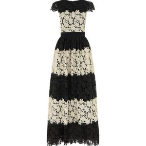 Alice + Olivia Noel Crewneck Short Sleeve Lace Gown NWT MOVING SALE 2 days only!